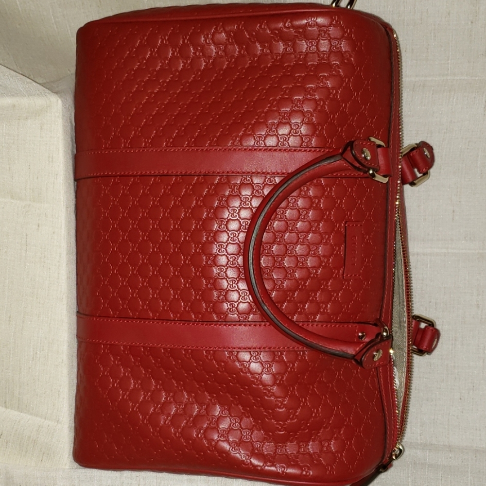 Authentic  Gucci Boston Bag Leather Red Sactchel